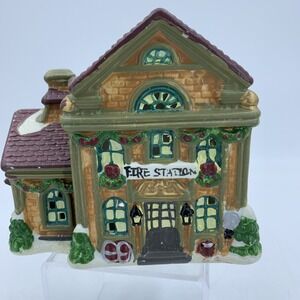 Vintage 2001 Cobblestone Corners Christmas Village Fire Station #3 Dollar Tree